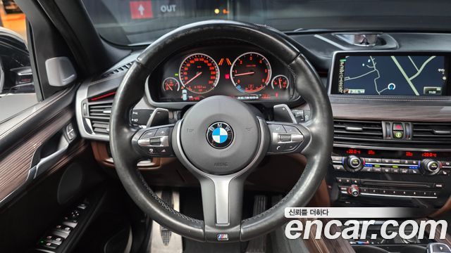 BMW X5 2015 — photo 19