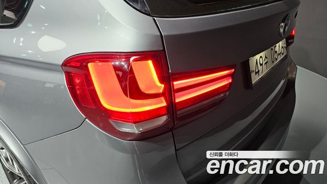 BMW X5 2015 — photo 9