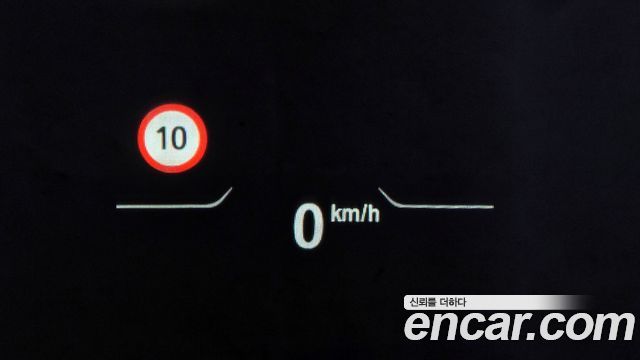 BMW 1-Series 2024 — photo 19