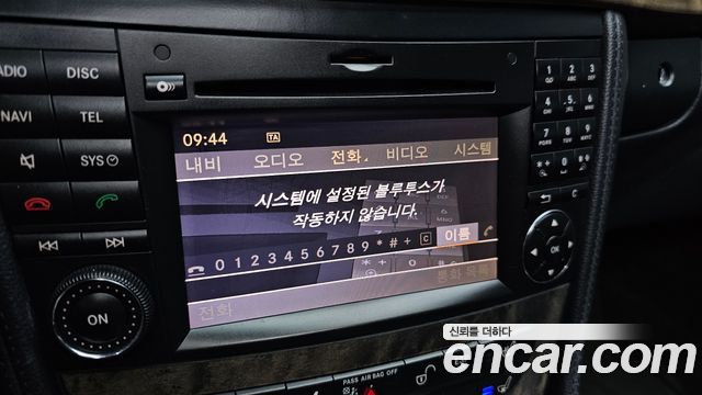 Mercedes-Benz CLS-Class 2010 — photo 20