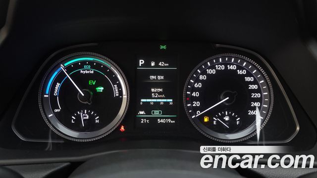 Hyundai Sonata 2022 — photo 8