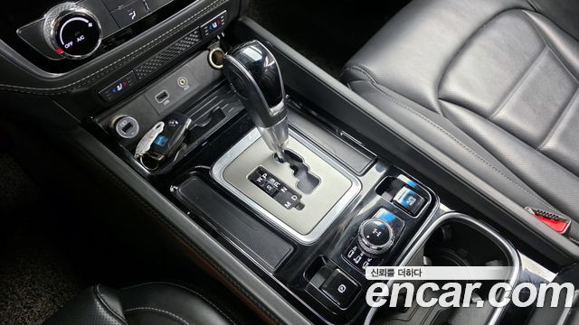 KG Mobility Rexton 2018 — photo 9