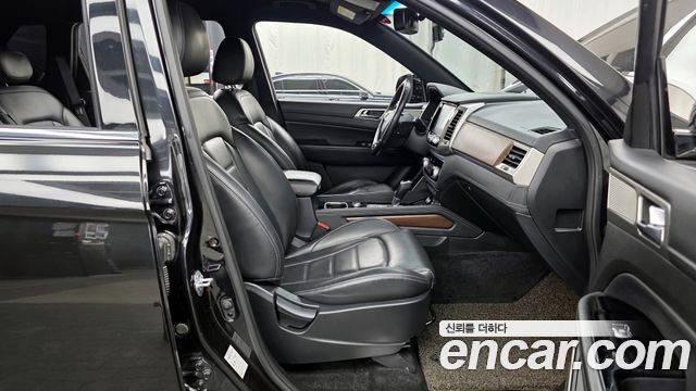 KG Mobility Rexton 2018 — photo 11