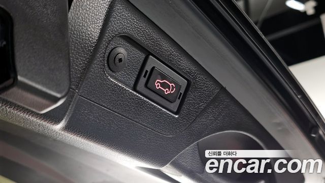 KG Mobility Rexton 2021 — photo 18