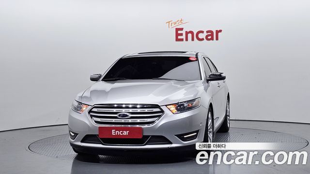 Ford Taurus 2014 — photo 3