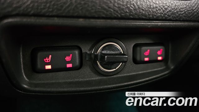 Ford Taurus 2014 — photo 18