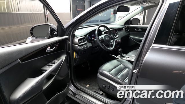 Kia Sorento 2017 — photo 10