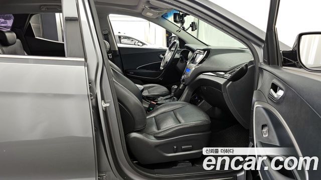 Hyundai Santafe 2014 — photo 17