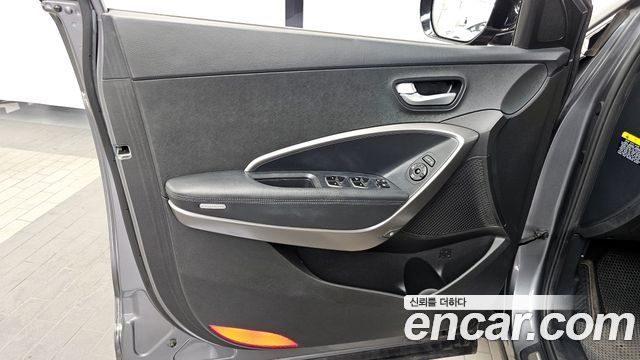 Hyundai Santafe 2014 — photo 14