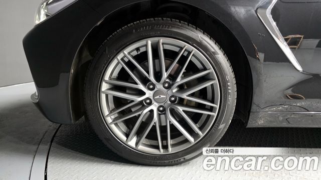 Genesis G70 2018 — photo 5