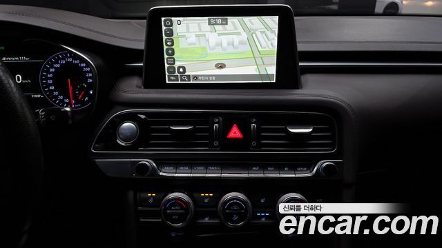 Genesis G70 2018 — photo 15