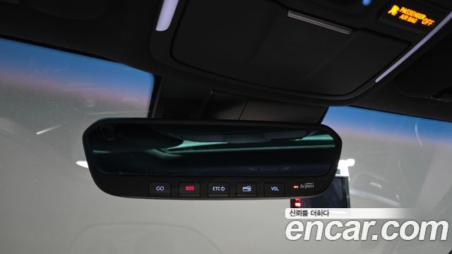 Genesis G70 2018 — photo 18