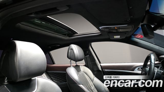 Genesis G70 2018 — photo 20
