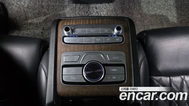 Kia K9 2022 — photo 23