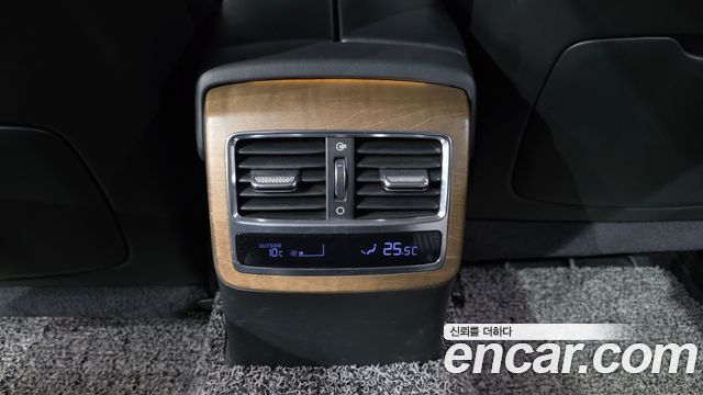 Kia K9 2022 — photo 39
