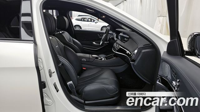 Mercedes-Benz S-Class 2019 — photo 11