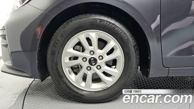 Kia K3 2020 — photo 5