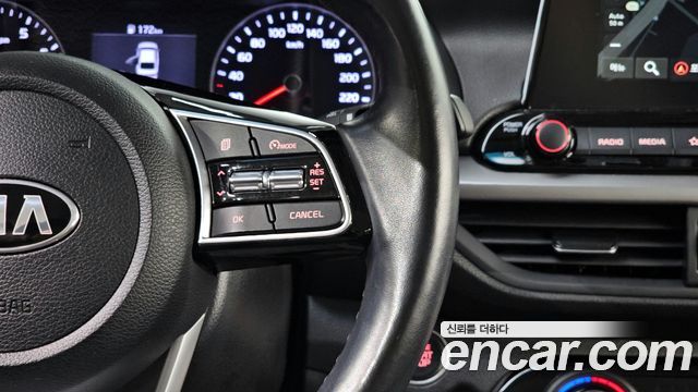 Kia K3 2020 — photo 27