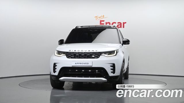 Land Rover Discovery 2023 — photo 3