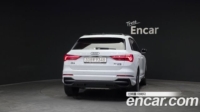 Audi Q3 2025 — photo 4
