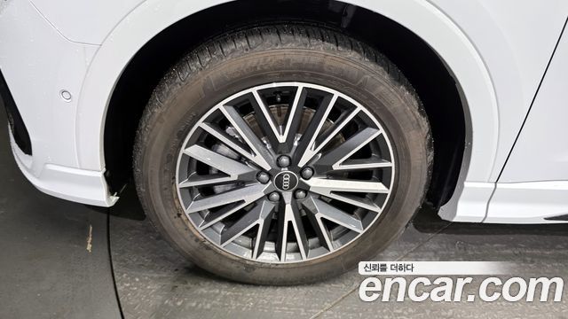 Audi Q3 2025 — photo 5
