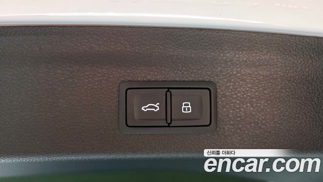 Audi Q3 2025 — photo 30