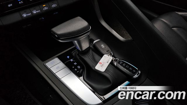 Hyundai AVANTE 2023 — photo 9