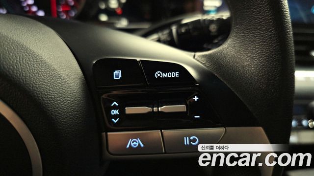 Hyundai AVANTE 2023 — photo 17