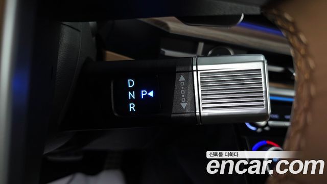 Hyundai Santafe 2024 — photo 9