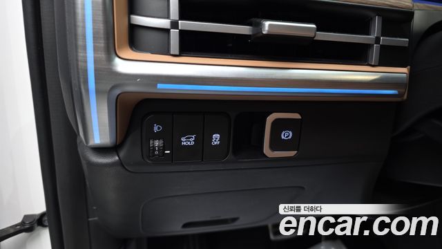Hyundai Santafe 2024 — photo 12
