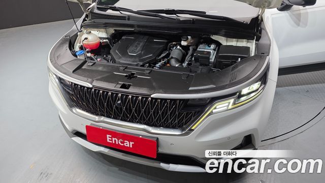 Kia Canival 2022 — photo 6