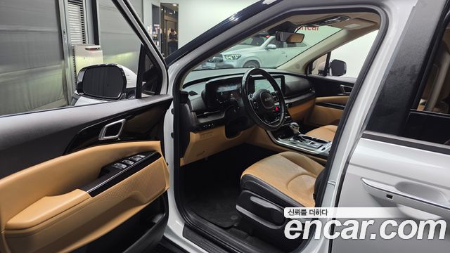 Kia Canival 2022 — photo 13