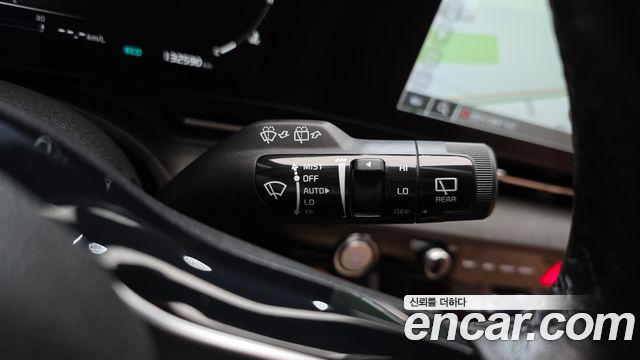 Kia Canival 2022 — photo 23