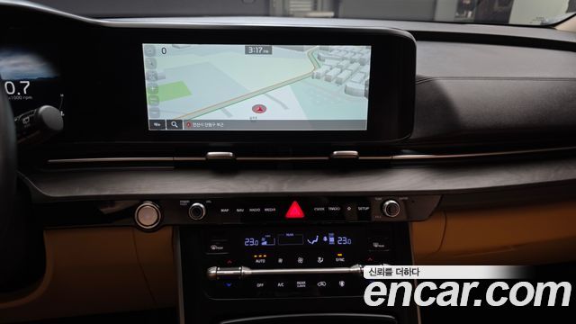 Kia Canival 2022 — photo 24