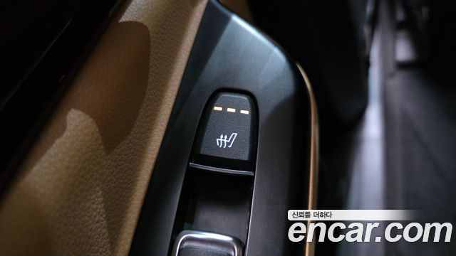 Kia Canival 2022 — photo 26