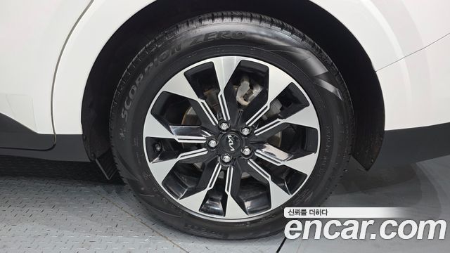 Kia Canival 2022 — photo 7