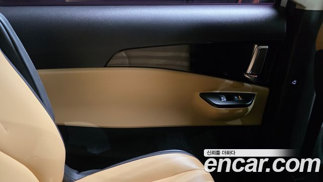 Kia Canival 2022 — photo 15