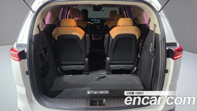 Kia Canival 2022 — photo 28