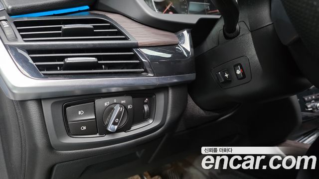 BMW X5 2017 — photo 17
