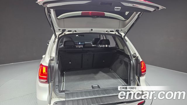 BMW X5 2017 — photo 20