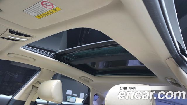 Kia K7 2017 — photo 19