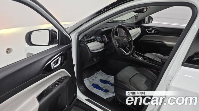 Jeep Compass 2022 — photo 13