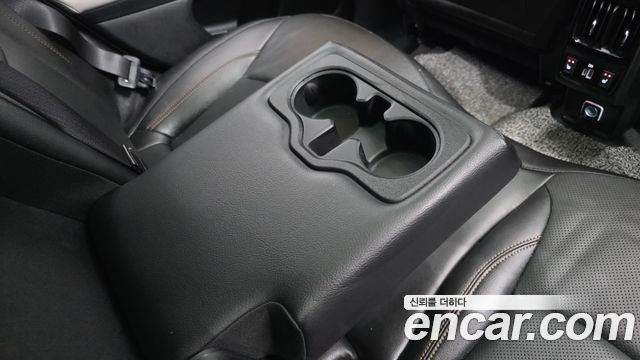 Jeep Compass 2022 — photo 32
