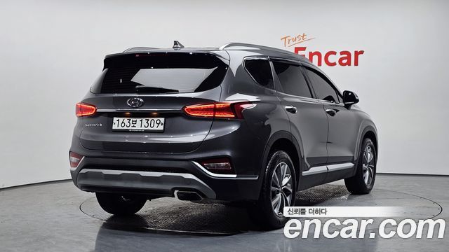 Hyundai Santafe 2020 — photo 2