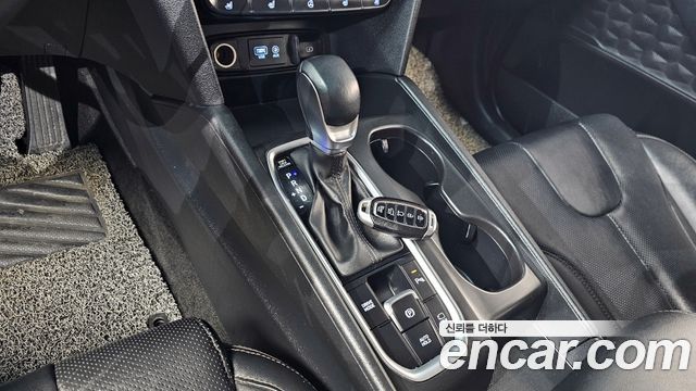 Hyundai Santafe 2020 — photo 9
