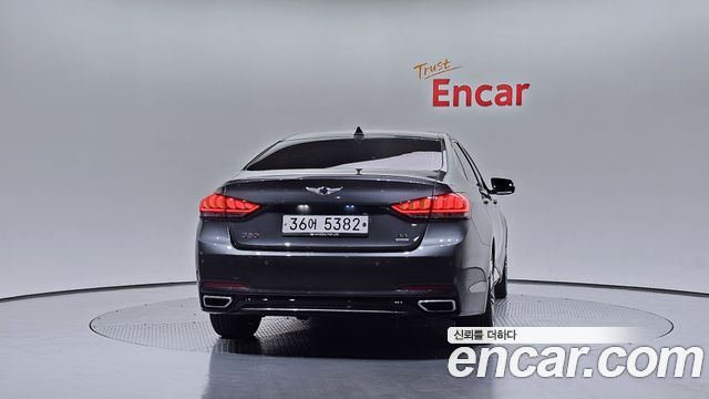 Genesis G80 2017 — photo 4