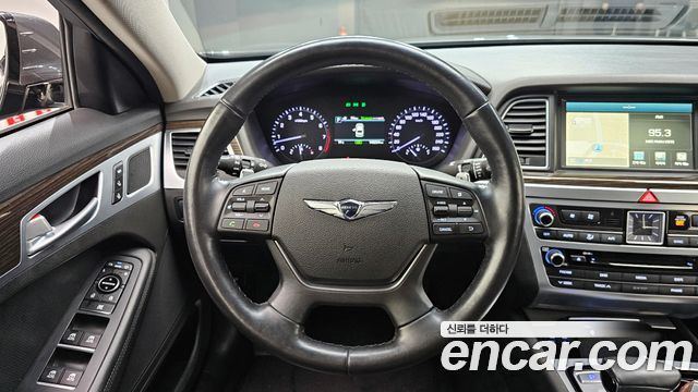 Genesis G80 2017 — photo 19