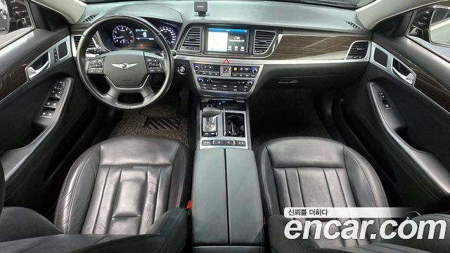 Genesis G80 2018 — photo 10