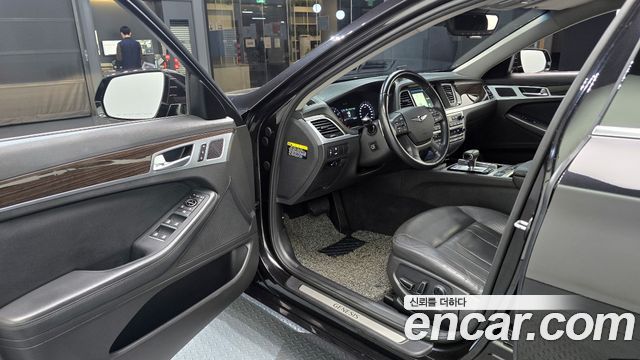 Genesis G80 2018 — photo 13