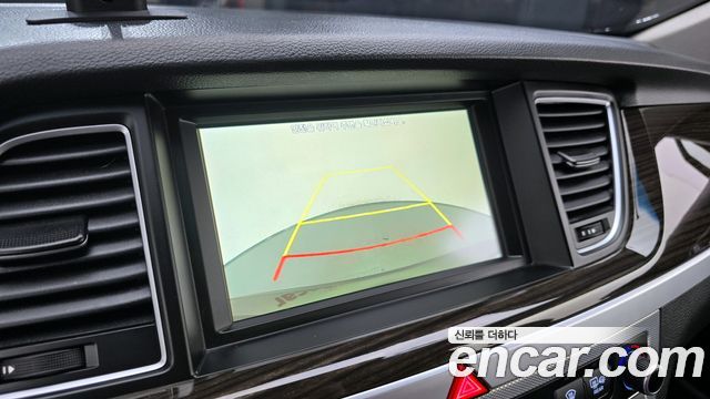 Genesis G80 2018 — photo 21